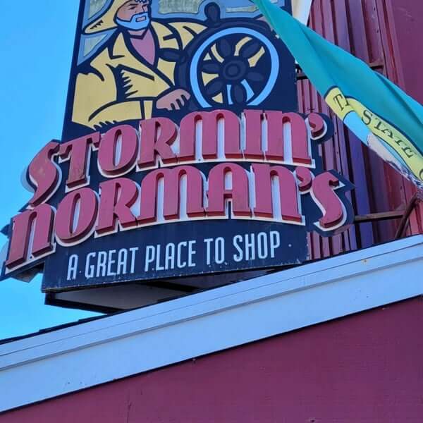 Stormin’ Norman’s Kites, Clothing & Gifts