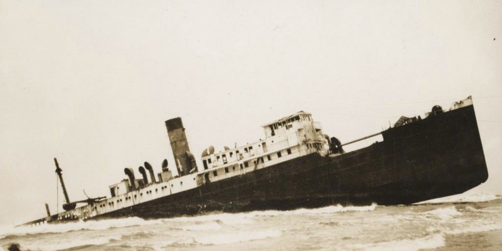 Graveyards of Pacific County Shipwreck