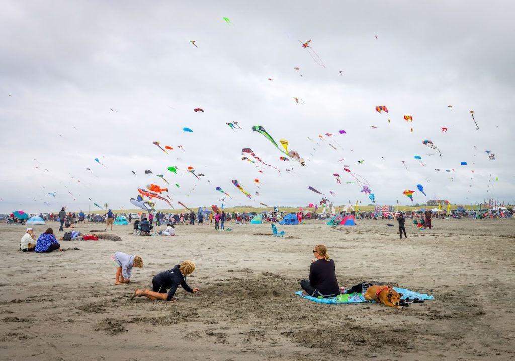 7. Perfect Family Summer Vacation in Washington - Kite - credit WSIKF