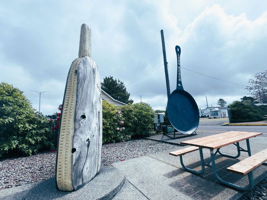 10. Road Trip from Seattle - Razor Clam - credit Danelle Dodds